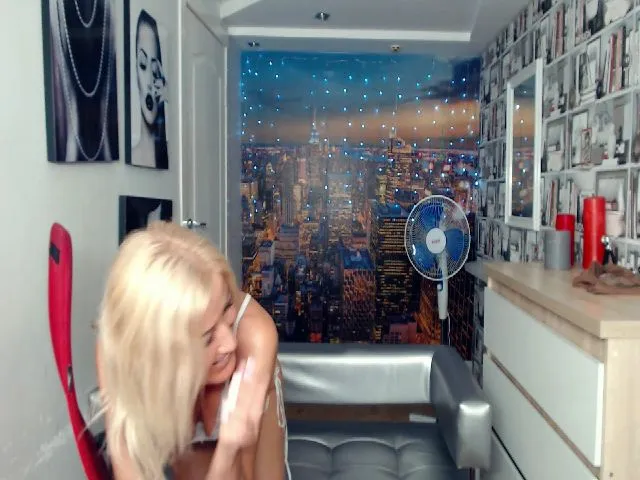 Live sex webcam photo for Lovely_della #255361813