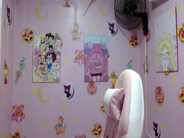 Live sex webcam photo for Aniie_pink #256309566