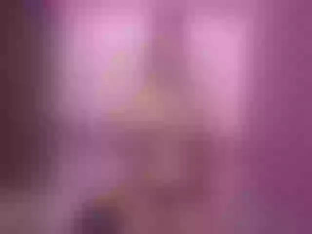 Live sex webcam photo for PtiMermaid #254450195