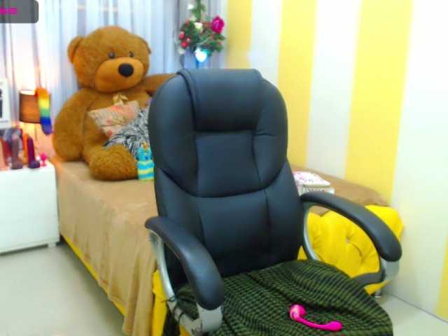 Live sex webcam photo for Eloveskamy #250770638