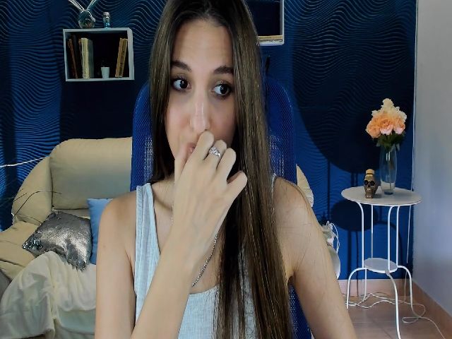 Live sex webcam photo for SoloVB #260026203