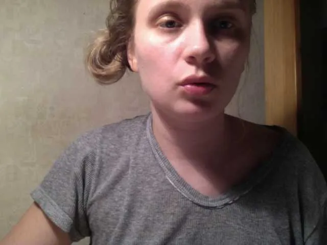 Live sex webcam photo for esterjohns #241081309