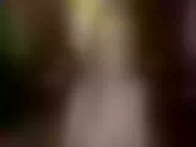 Live sex webcam photo for WildestKitten #258358081