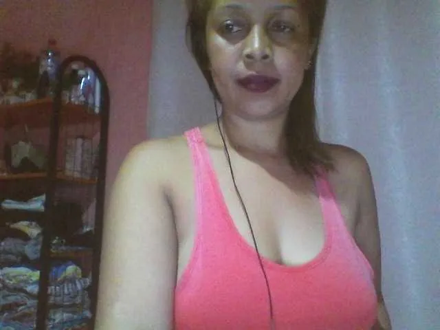 Live sex webcam photo for big-ass-sexy #248101061