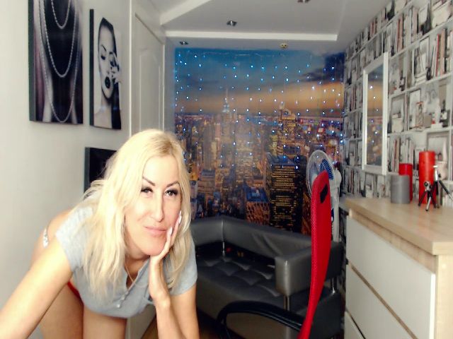 Live sex webcam photo for Lovely_della #259286364