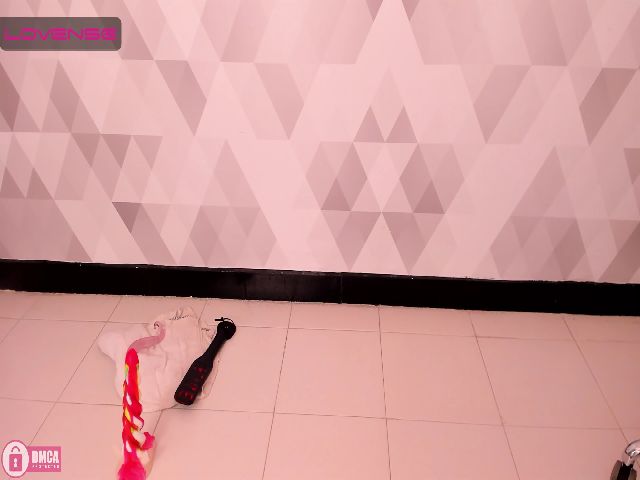 Live sex webcam photo for Caylin_jordan #262723366