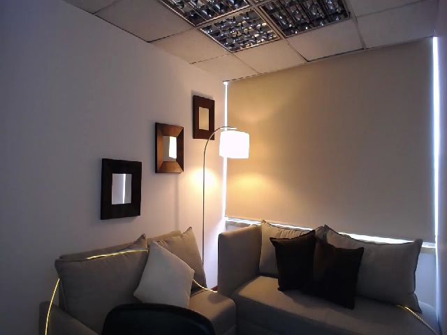 Live sex webcam photo for zamy_buhler #258869997