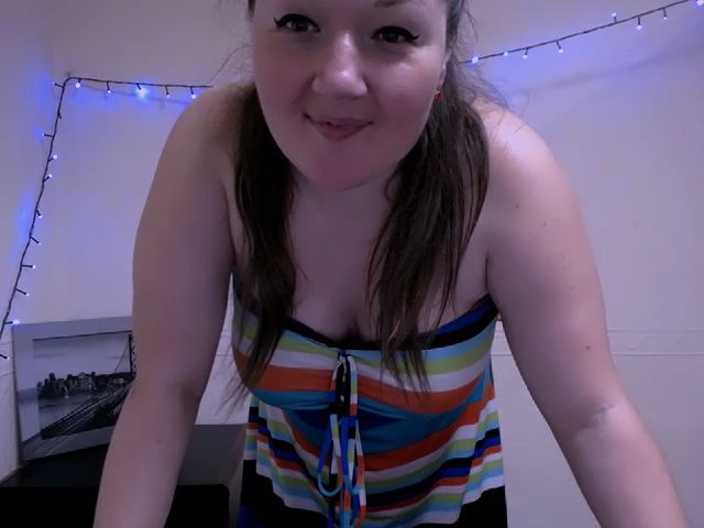 Live sex webcam photo for LeaLexis_ #256110821