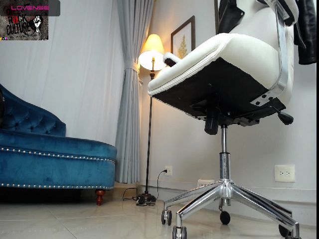 Live sex webcam photo for Ashley_leon_ #255945694