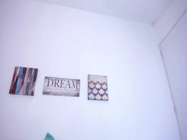 Live sex webcam photo for Chrishadoll #260893269