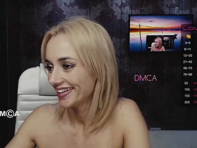 Live sex webcam photo for -HotANgel- #241679251