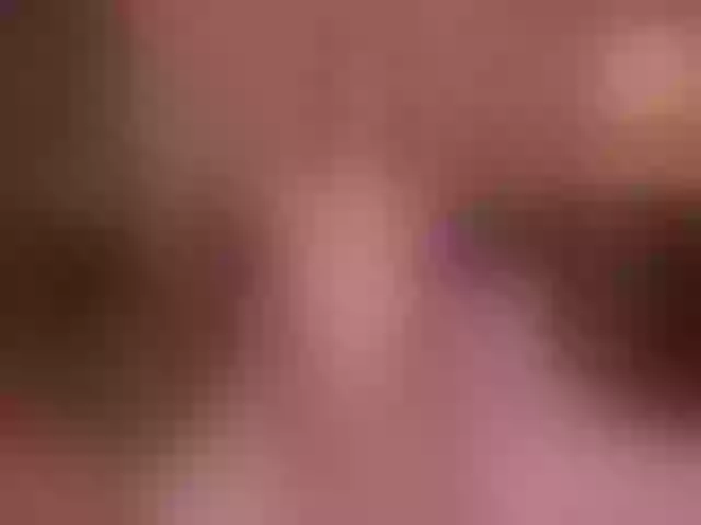 Live sex webcam photo for LiseFox #252579935