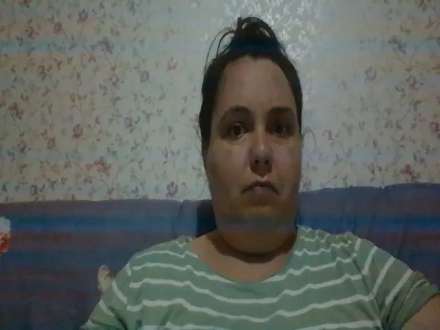 Live sex webcam photo for Clarisse121 #265565092