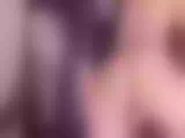 Live sex webcam photo for Lindsay_Lou #252900679