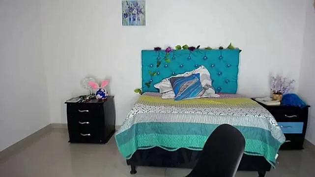 Live sex webcam photo for eva_08 #252053617