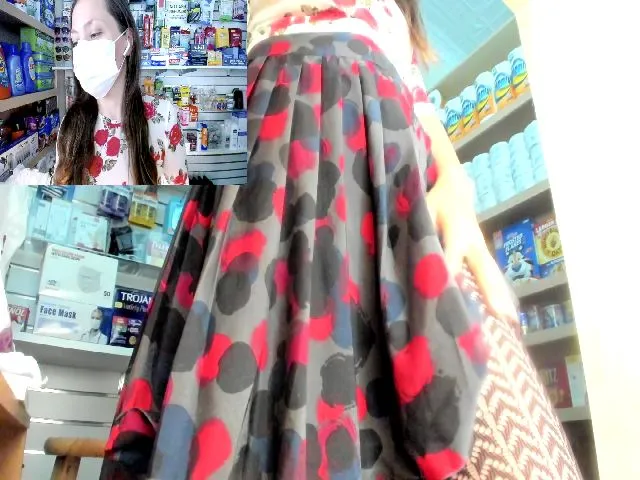 Live sex webcam photo for SparkleLuLu #287877447