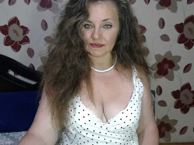 Live sex webcam photo for -Alyonushka- #247428198