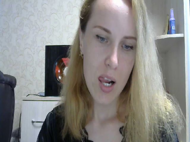 Live sex webcam photo for TrisMery #258622708