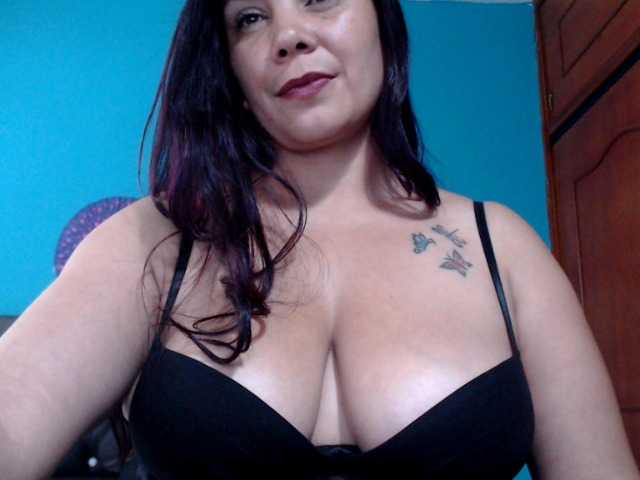 Live sex webcam photo for KattaHorny #241374030