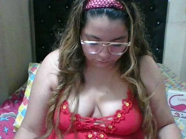 Live sex webcam photo for Victoriamor #252673498