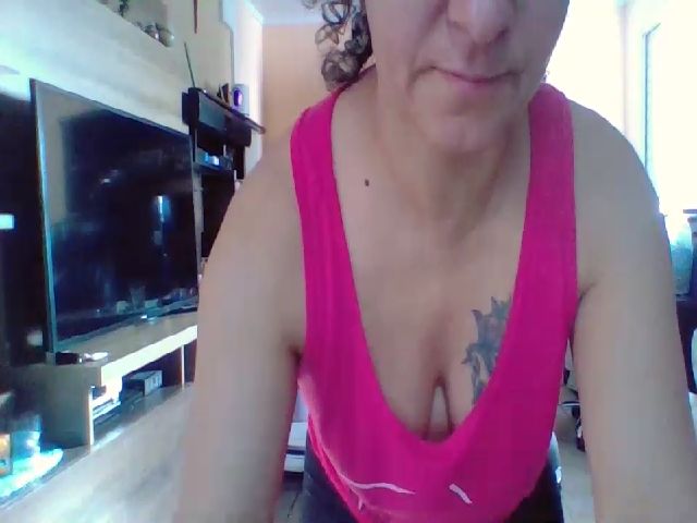 Live sex webcam photo for Layla_sexy #265076446