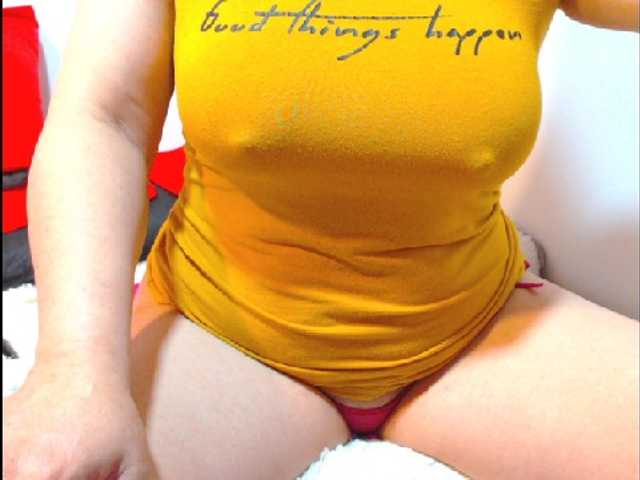 Live sex webcam photo for VKKTORIAAA #241096536