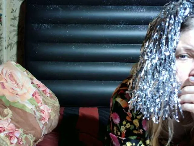 Live sex webcam photo for kolitoo #240963228