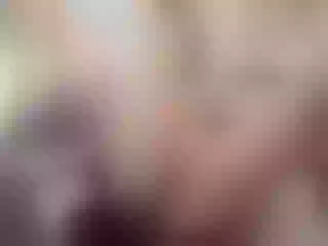 Live sex webcam photo for EllaDavs #252465429