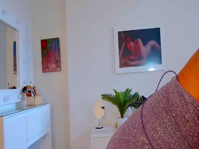 Live sex webcam photo for Liz_steele #257153845