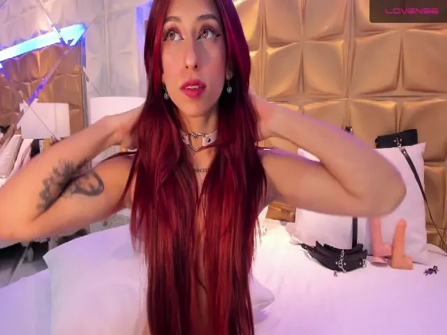 Live sex webcam photo for CandyLaw_ #252515349