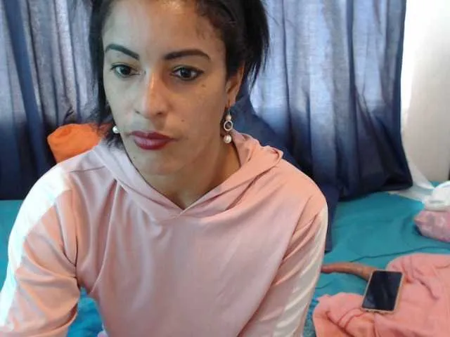 Live sex webcam photo for KattleyaGrey #245686258