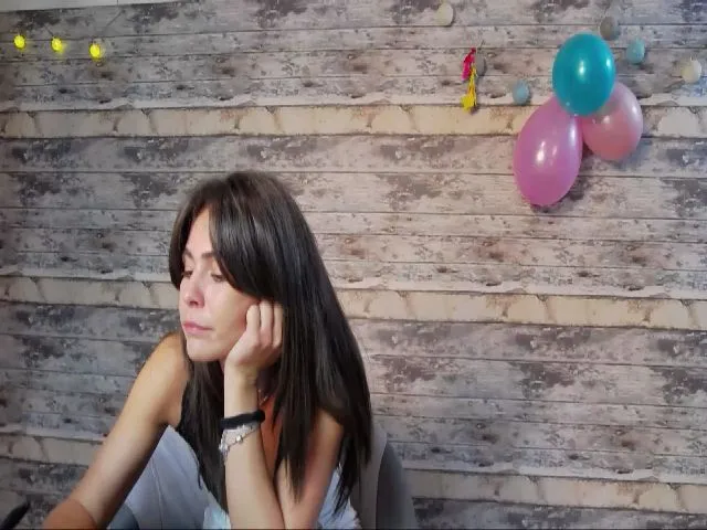 Live sex webcam photo for Naiadde #253464873