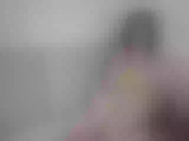Live sex webcam photo for YourLia #259668215