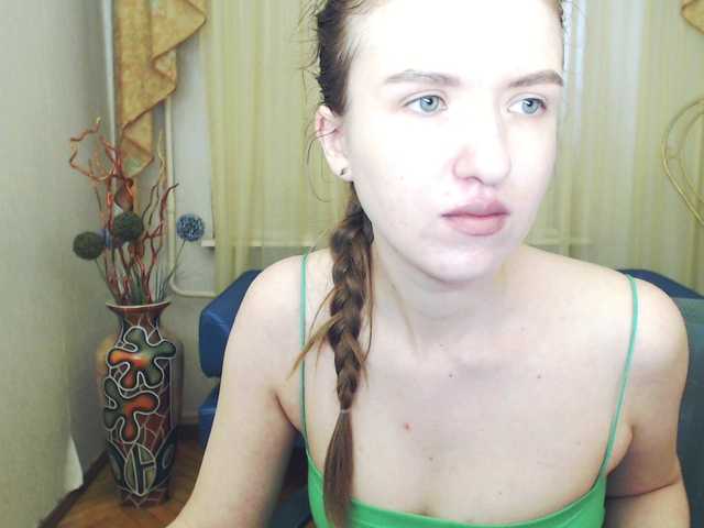 Live sex webcam photo for Aluppy #247368509