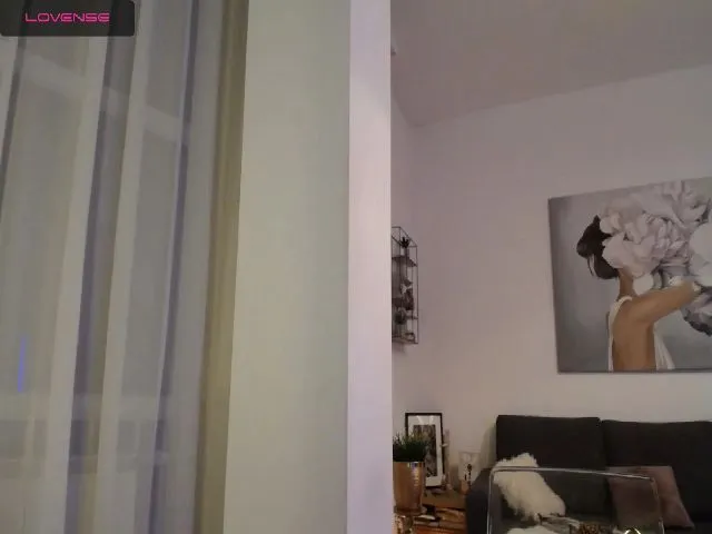 Live sex webcam photo for AstekAngel #262379659