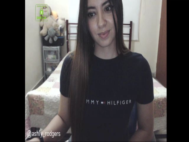 Live sex webcam photo for ashly_rodgers #253479110