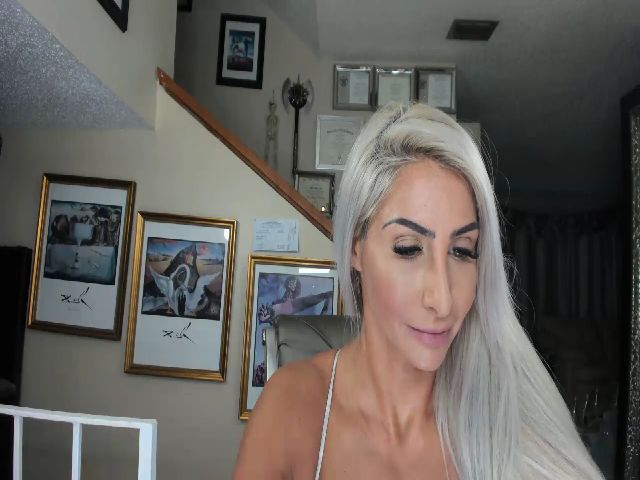 Live sex webcam photo for ADRIANA_FOX #261183231