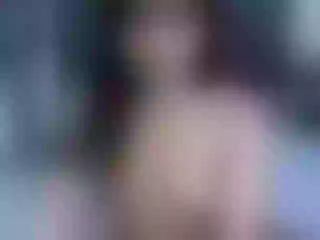 Live sex webcam photo for AngeelJones #240950335