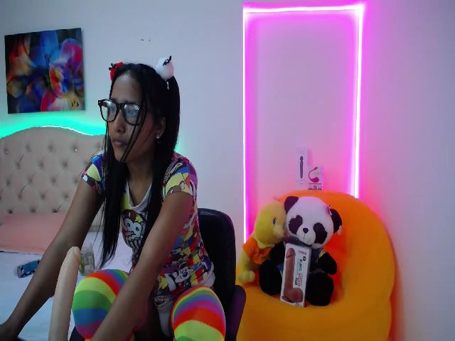 Live sex webcam photo for kim_angels #254593835