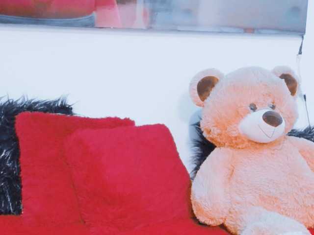 Live sex webcam photo for ANGELROOSE #241956997