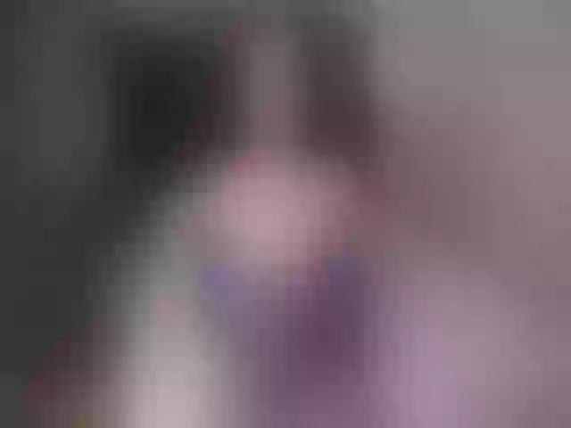 Live sex webcam photo for ElektraWhite #259618267