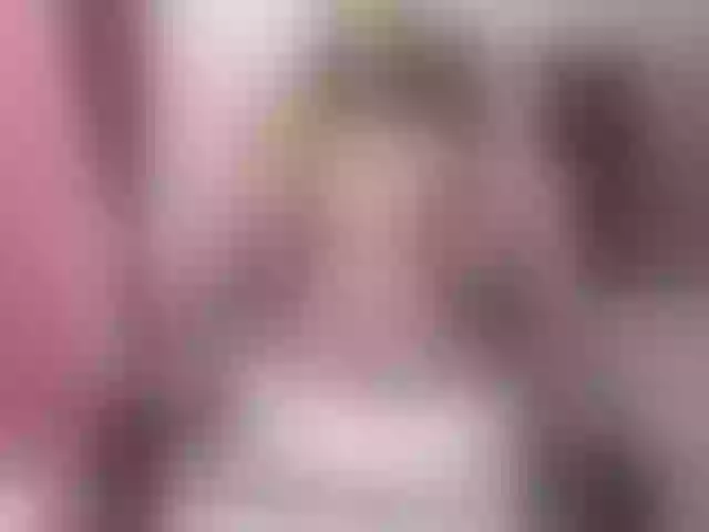 Live sex webcam photo for ElenaSworld #260515449