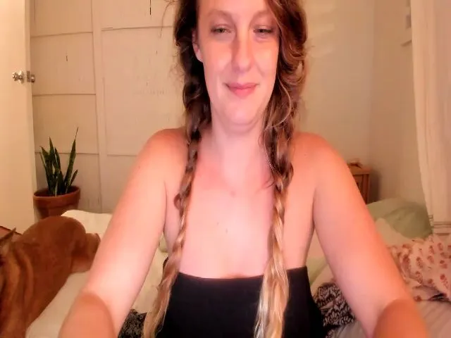 Live sex webcam photo for Ailia_ #261944913