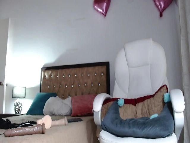 Live sex webcam photo for Manelik_benz #255492140