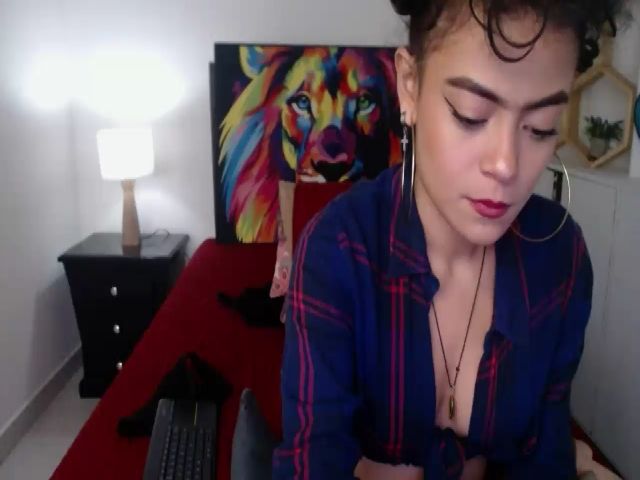 Live sex webcam photo for Manelik_benz #263320955