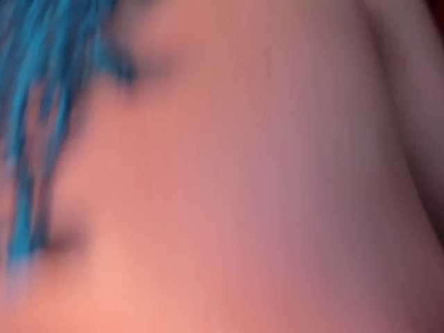 Live sex webcam photo for PaulinaBelush #241408818