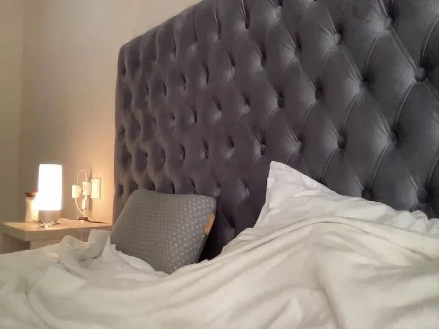 Live sex webcam photo for Moral_core #264253501