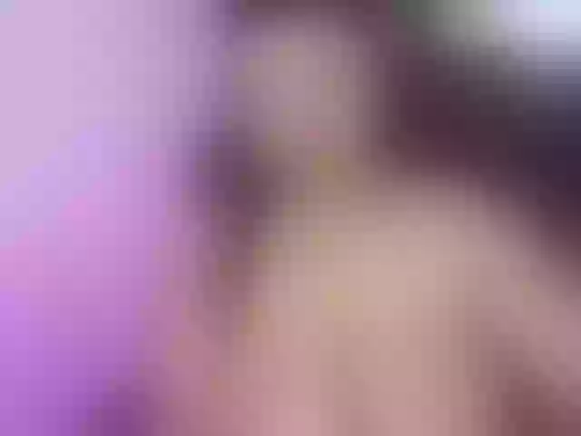 Live sex webcam photo for strawberryss #241957877