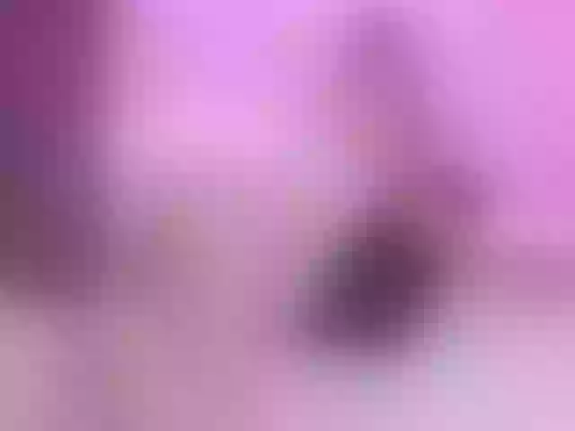 Live sex webcam photo for Sharlotte_e #254595588