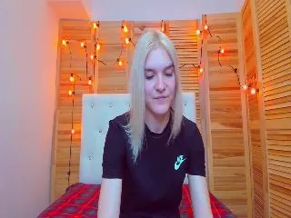 Live sex webcam photo for MarliTes #252112520
